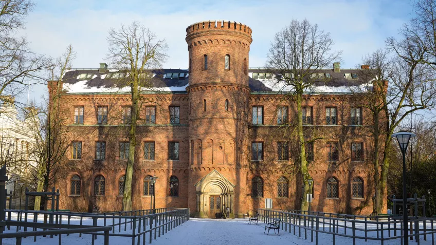 Kungshuset covered in snow