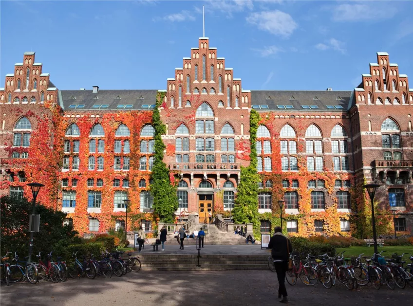 The University Library covered in autumn leaves